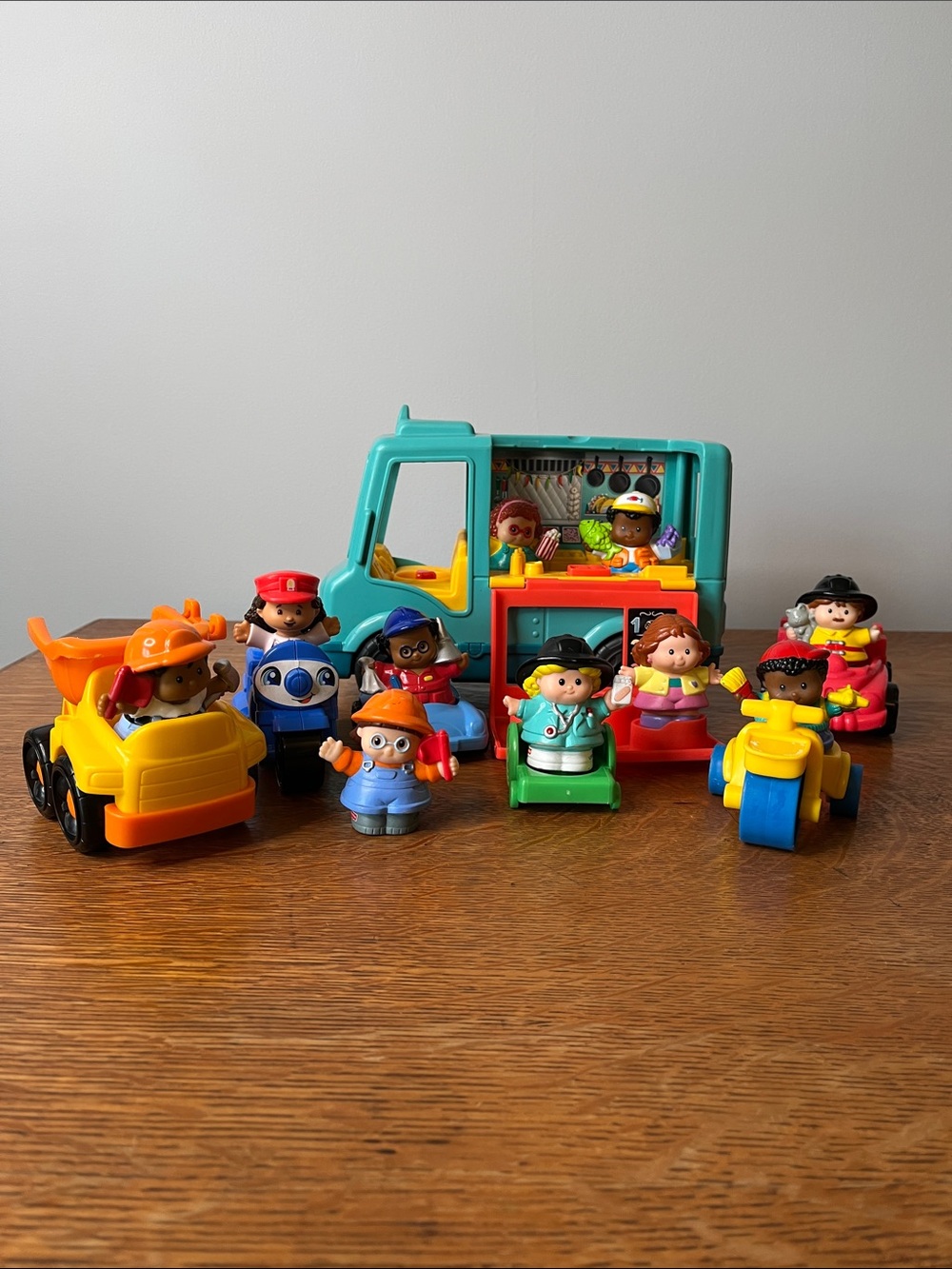 Fisher-Price Little People Lot of 16.  Includes 10 little people and 6 vehicles